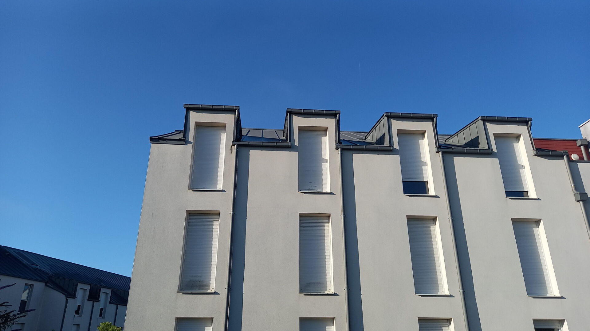 RENNES PATTON Appartement T2 petite r\u00e9sidence avec balcon et garage